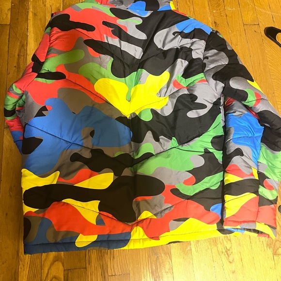 Filthy Wealthy Jacket - Picture 4 of 7